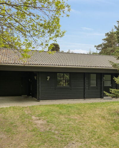 Pertti - 625M from the Sea