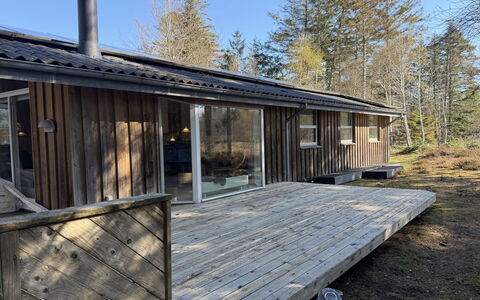 Uma - from the Sea: Træ, Sommerhus, Tag, Sidespor, Hjem, Kompositmateriale, Hårdttræ, Planke, Bjælkehytte, Garden Bygninger