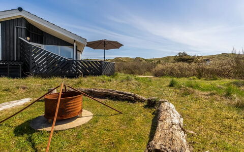 Thorke - 700M from the Sea: Græs, Sommerhus, Tag, Økoregion, Landskab, Landdistrikt, Græs-, Land Lot, Hjem, Almindeligt