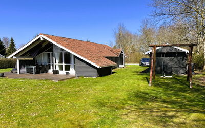 Troen - 400M from the Sea