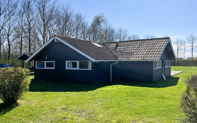 Troen - 400M from the Sea