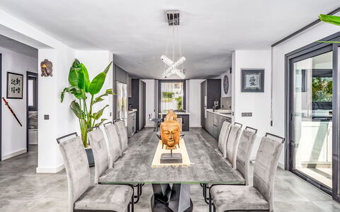 Villa Tzuki: Lejlighed, Ejerlejlighed, Blandet Brug, Hotel, Udvej, Ferieby, Boutique Hotel
