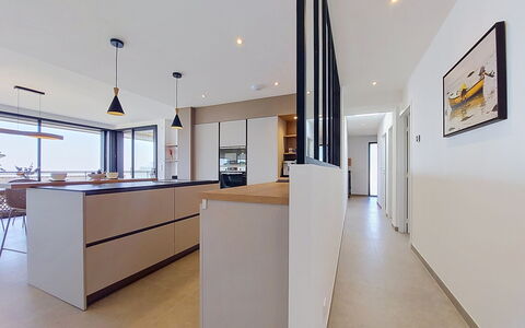 4 Mouettes: Gulvbelægning, Indretning, Etage, Træ, Loft, Møbel, Køkken, Trægulve, Countertop, Belysning