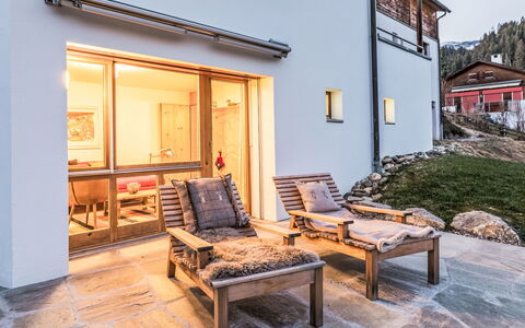 Casa Alpetta: Hjem, Sommerhus, Bjergkæde, Veranda, Altan, Stol, Eco Hotel, Villa, Bjerglandsby, Tømmer