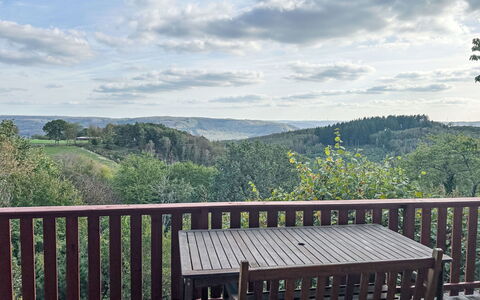 Nideggen 200: Hegn, Baluster, Gelænder, Altan, Veranda, Hårdttræ, Dæk, Lærk, Eco Hotel