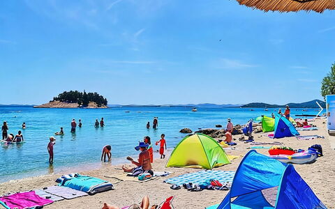 Arsen: Krop Af Vand, Vand, Strand, Ferie, Coastal Og Oceaniske Landskabsformer, Fritid, Hav, Sjovt, Kyst, Fritid