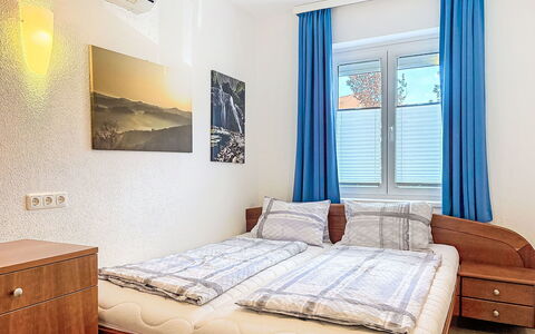 Ferienwohnung Maria: Indretning, Træ, Etage, Gulvbelægning, Værelse, Soveværelse, Lejlighed, Møbel, Seng, Loft