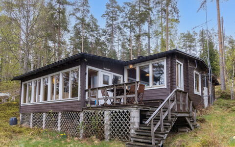 Villa Jumalvik: Træ, Hjem, Sommerhus, Veranda, Bjælkehytte, Hårdttræ, Bejdse, Woodland, Sidespor, Garden Bygninger