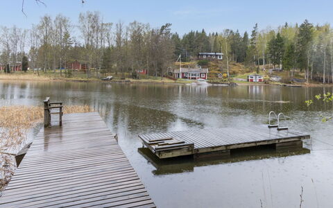 Villa Jumalvik: Træ, Bank, Landdistrikt, Sø, Dok, Dam, Sommerhus, Reservoir