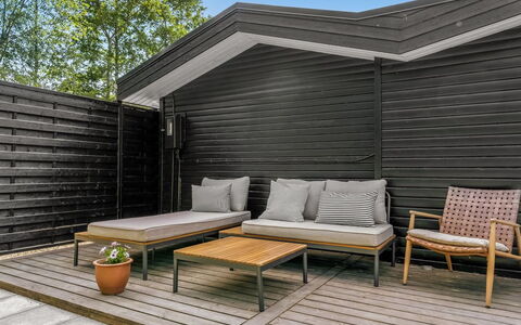 Franki - 1.8Km from the Sea: Blå, Sommerhus, Hus, Hjem, Stuehus, Estate, Sidespor