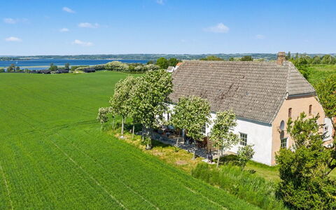 Mynthe - 750M from the Sea: Græs, Grøn, Hus, Landskab, Almindeligt, Landdistrikt, Hjem, Sommerhus, Land Lot