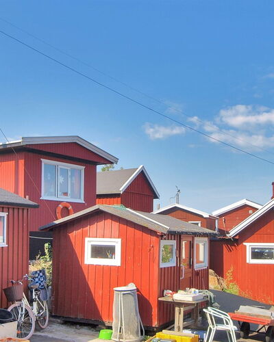 Arnt - 100M from the Sea