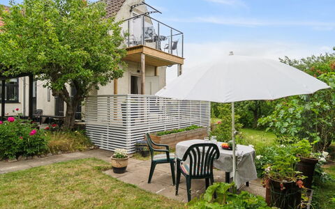 Elso - 5Km from the Sea: Bygning, Hus, Boligområde, Tag, Busk, Hjem, Arkitektur, Sommerhus, Land Lot