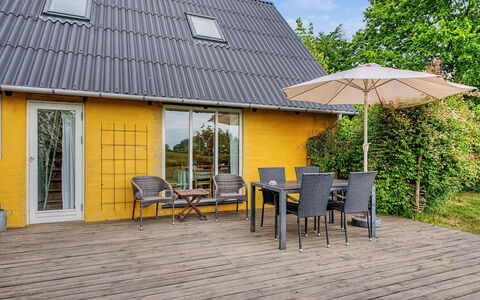 Verene - 725M from the Sea: Træ, Hjem, Sommerhus, Skygge, Stol, Have, Udendørs Møbler, Dæk, Gård, Estate