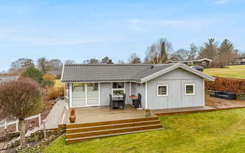 Fenno - 800M from the Sea: Træ, Tag, Hjem, Hus, Arkitektur, Sidespor, Land Lot, Sommerhus, Skur, Garden Bygninger