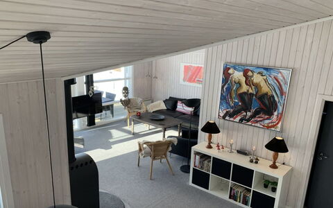 Hedvig - 500M from the Sea: Indretning, Gulvbelægning, Etage, Loft, Møbel, Stue, Værelse, Lejlighed, Lysarmatur