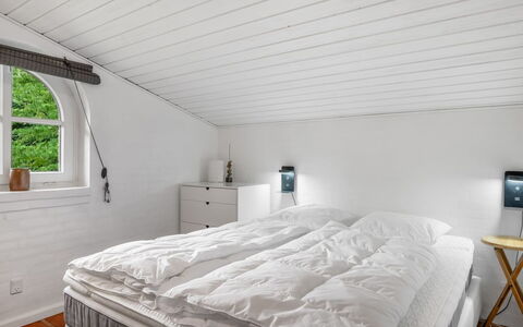 Tabetha - 24Km from the Sea: Soveværelse, Seng, Træ, Indretning, Loft, Sengetøj, Sengetøj, Sengetøj, Etage, Gulvbelægning