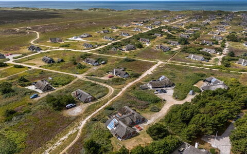 Eweline - 700M from the Sea: Landskab, Fugleperspektiv, Luftfotografering, Landsby, Chaparral, Bugt