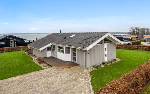 Lien - 100M from the Sea: Grøn, Bakke, Highland, Landbrug, Plantation, Hill Station, Mark, Landdistrikt, Eng, Pasture