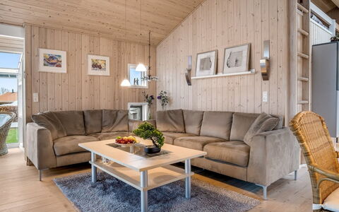Lien - 100M from the Sea: Grøn, Bakke, Highland, Landbrug, Plantation, Hill Station, Mark, Landdistrikt, Eng, Pasture