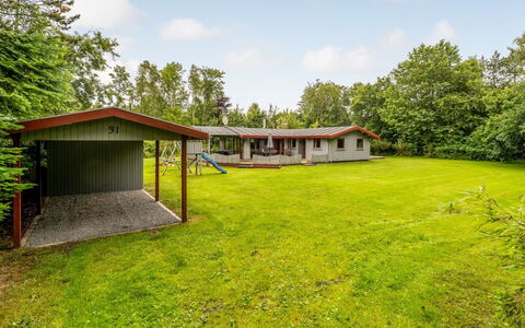Engelbertine - 800M to the Fjord: Hvid, Font, Nummer
