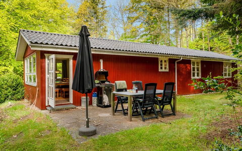 Lilija - 7.9Km to the Fjord: Sommerhus, Hjem, Hus, Garden Bygninger, Skur, Gård, Have, Sidespor, Bjælkehytte, Backyard
