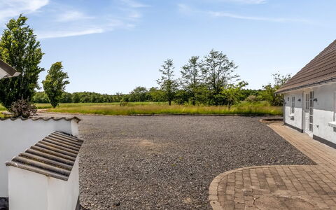 Franki - 9Km from the Sea: Hvid, Font, Nummer