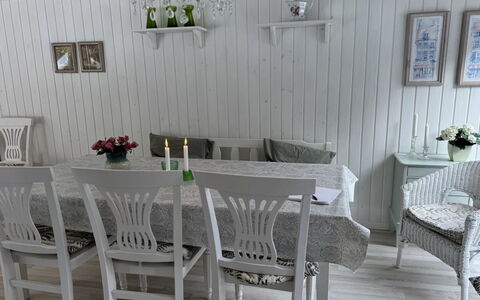 Nanne - from the Sea: Hvid, Font, Nummer