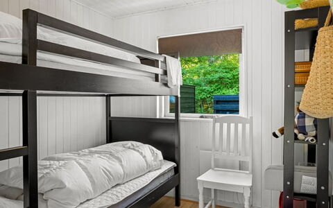 Nanne - from the Sea: Træ, Soveværelse, Seng, Køjeseng, Indretning, Sengetøj, Etage, Gulvbelægning, Sengetøj, Bed Frame