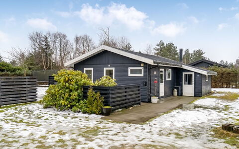 Steinunn - 2.9Km from the Sea: Hvid, Font, Nummer