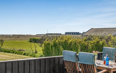 Nomi - 100M from the Sea: Himmel, Land Lot, Almindeligt, Udendørs Møbler, Skygge, Lawn, Landscaping, Gård, Stol, Estate