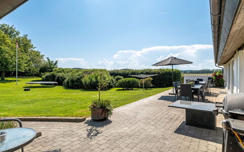 Maris - 20Km from the Sea: Træ, Tag, Hjem, Hus, Arkitektur, Sidespor, Land Lot, Sommerhus, Skur, Garden Bygninger