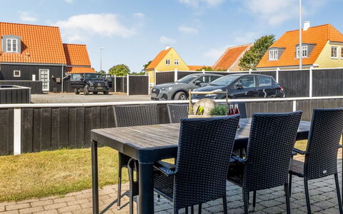 Verner - 990M from the Sea: Hvid, Font, Nummer