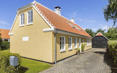 Faik - 1.4Km from the Sea