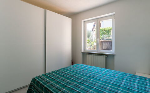 Alessandro: Indretning, Gulvbelægning, Soveværelse, Træ, Seng, Etage, Værelse, Sengetøj, Loft, Sengetøj
