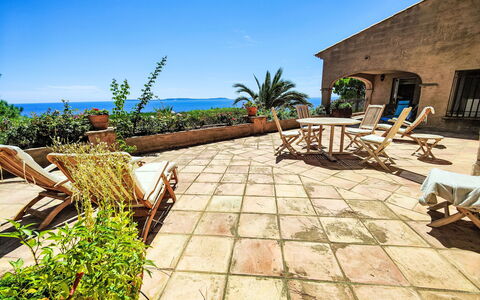 Villa Sea View: Lejlighed, Altan, Kyst, Hotel, Udvej, Badeby, Ferieby, Bugt, Penthouselejlighed