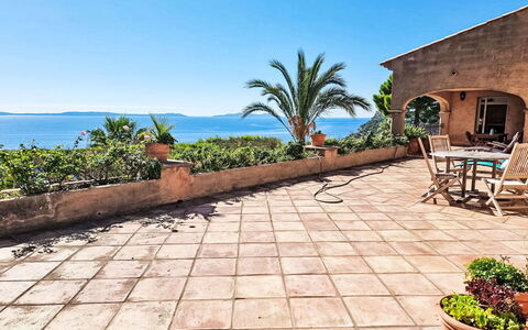 Villa Sea View: Lejlighed, Altan, Kyst, Hotel, Udvej, Badeby, Ferieby, Bugt, Penthouselejlighed