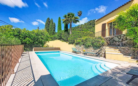 La Baume: Lejlighed, Altan, Kyst, Hotel, Udvej, Badeby, Ferieby, Bugt, Penthouselejlighed