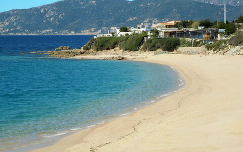 U Sognu: Lejlighed, Altan, Kyst, Hotel, Udvej, Badeby, Ferieby, Bugt, Penthouselejlighed