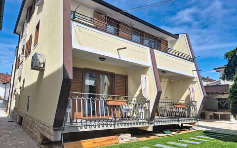 Umag 761: Lejlighed, Altan, Kyst, Hotel, Udvej, Badeby, Ferieby, Bugt, Penthouselejlighed