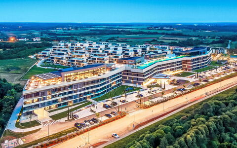 Umag Savudrija 120: Lejlighed, Altan, Kyst, Hotel, Udvej, Badeby, Ferieby, Bugt, Penthouselejlighed