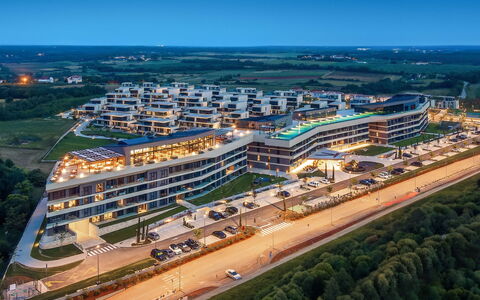 Umag Savudrija 121: Lejlighed, Altan, Kyst, Hotel, Udvej, Badeby, Ferieby, Bugt, Penthouselejlighed