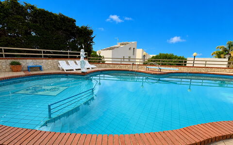 Villa Sole Mare: Svømmepøl, Udendørs Møbler, Udvej, Skygge, Fritid, Thermae, Hotel, Eco Hotel, Bejdse, Fritidscenter