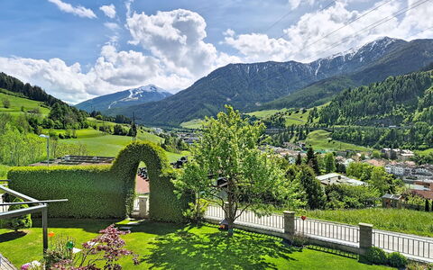 Halbeis: Bjergrige Landskabsformer, Bjerg, Bakke, Highland, Bjergkæde, Landskab, Dal, Hill Station, Alps