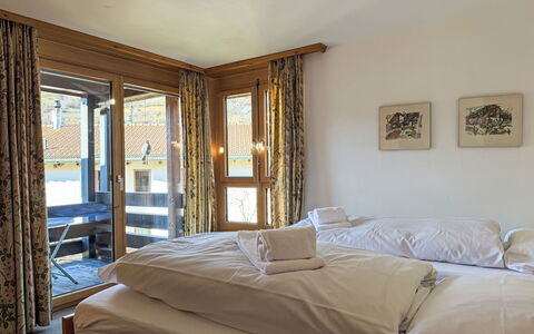 Casa Radiras 10 B: Møbel, Hav, Stol, Skygge, Altan, Udendørs Møbler, Eco Hotel, Kyst, Dæk, Bejdse