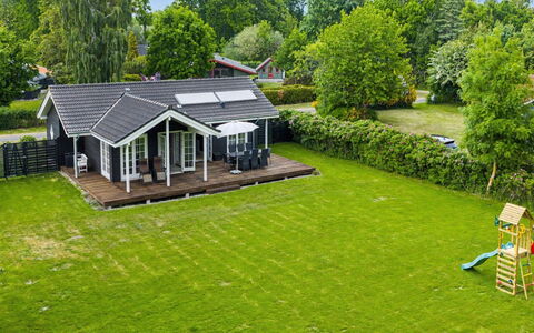 Stavros - 325M from the Sea: Græs, Hus, Hjem, Boligområde, Tag, Sommerhus, Have, Lawn, Estate, Stuehus