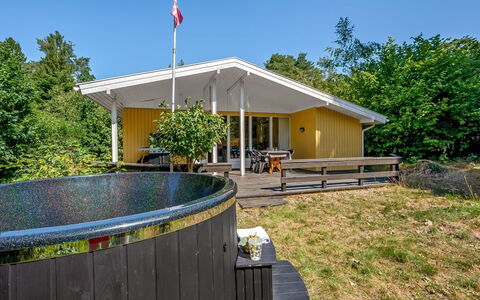 Ursula - 7Km from the Sea: Sommerhus, Skygge, Gård, Design, Landscaping, Backyard, Garden Bygninger, Svømmepøl, Eco Hotel, Dæk