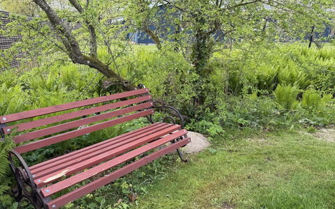 Ulv - from the Sea: Udendørs Bench, Møbel, Udendørs Møbler, Bænk, Grøn, Træ, Bunddække, Have