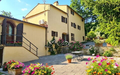 Geranio: Græs, Hus, Landdistrikt, Sommerhus, Tag, Hjem, Landskab, Almindeligt, Land Lot
