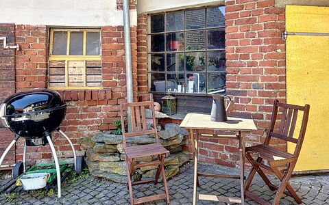 Alte Scheune: Svømmepøl, Boligområde, Urban Design, Menneskelig Bosættelse, Hjem, Estate, Lejlighed, Udvej, Ejerlejlighed, Hacienda